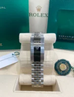 Rolex Datejust 41 Green Dial Oystersteel and White Gold Men's Watch 126334 - Image 10