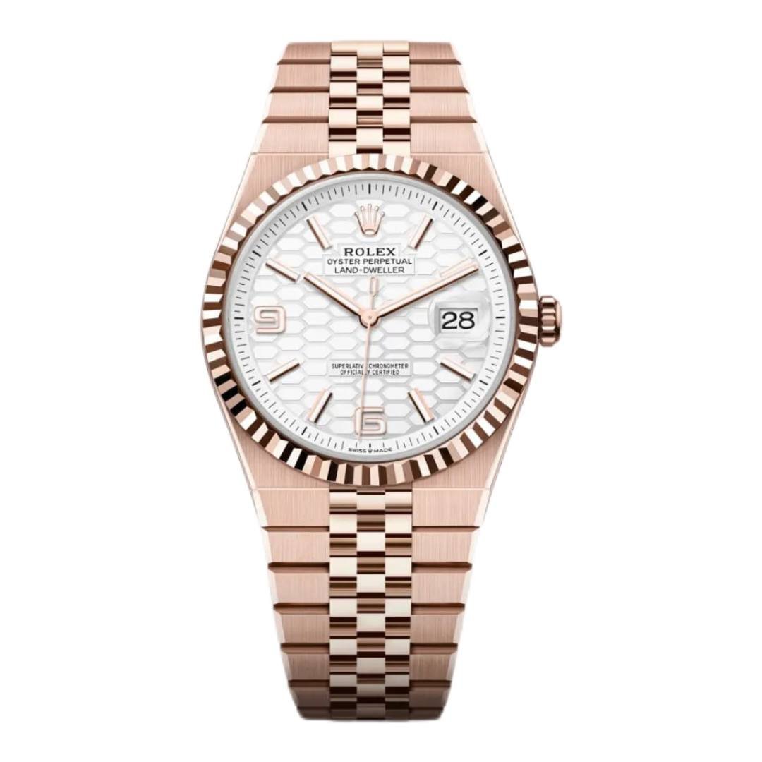 4cd1eeb1f14b4dd0ed8f6be79dfe1f49.jpeg Rolex Land-Dweller 40 Oyster, 40 mm, Everose gold M127335-0001 - Image 1