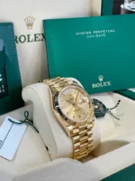 Rolex Day-Date 40 18K Yellow Gold Champagne Dial Men's Watch M228238-0003 - Image 4