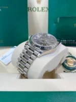 Rolex Day-Date 40mm, Ref. # 228239-0060 - Image 7